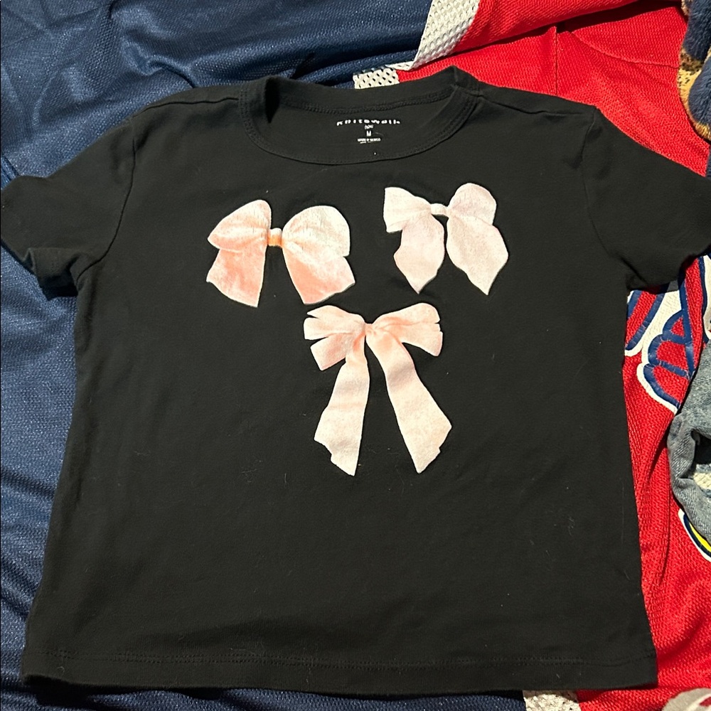 Stylish Black Crop Top with Pink Bows